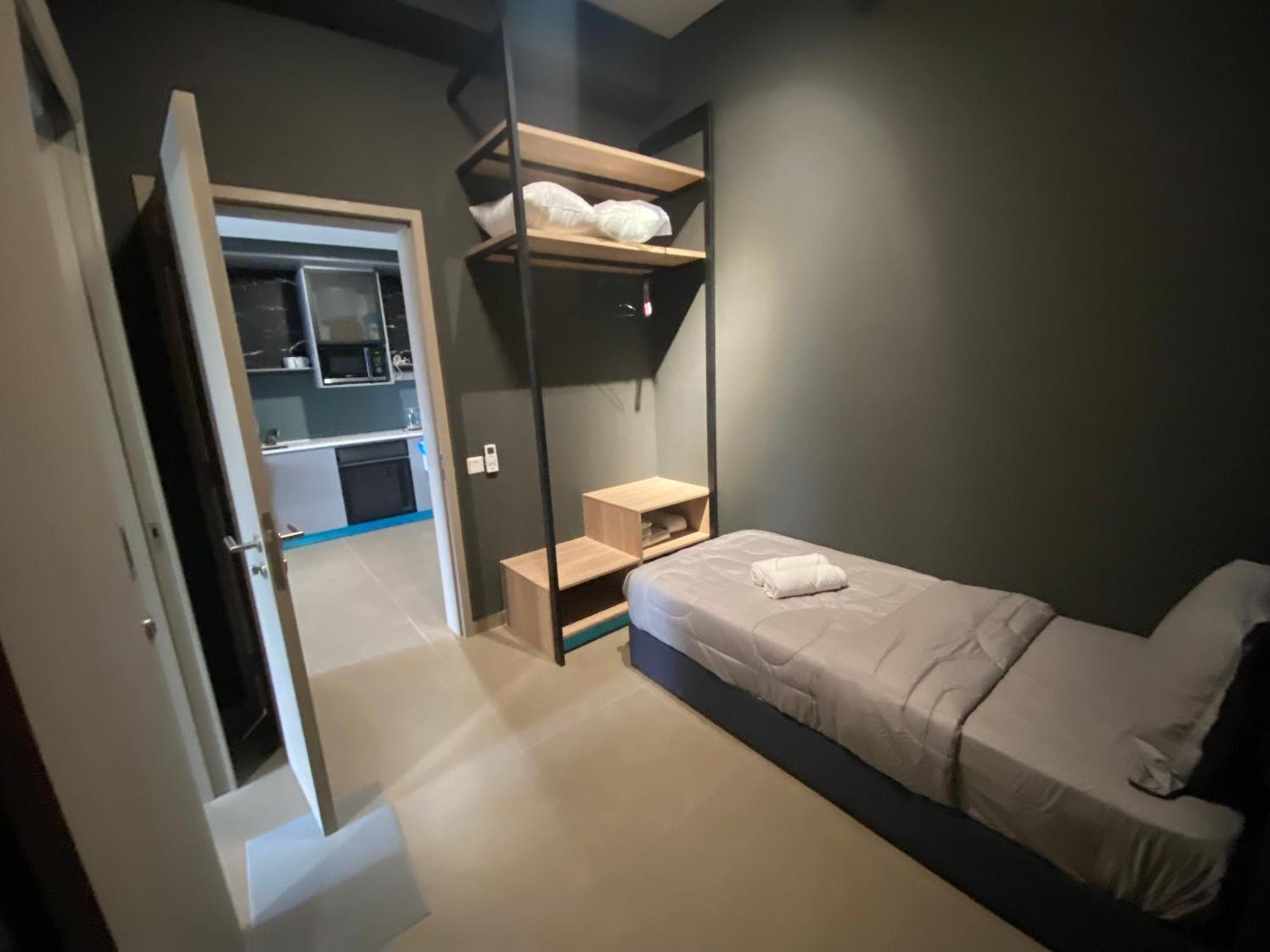 One Utama 3km Away Cozy 2 Apartment